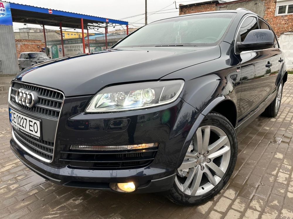 Продам автомобіль Audi Q7