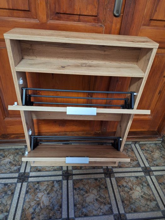 Sprzedam szafkę na buty