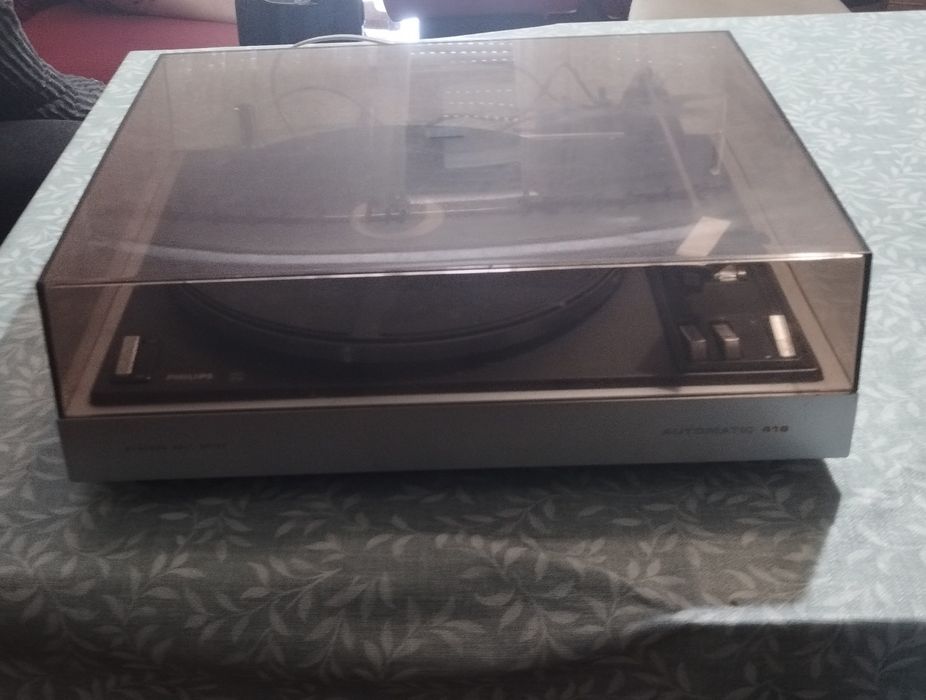 Gira discos philips automatic 418 sem agulha