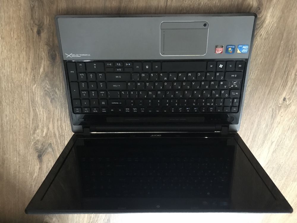 Ноутбук Acer Aspire 5820TG (не включається)