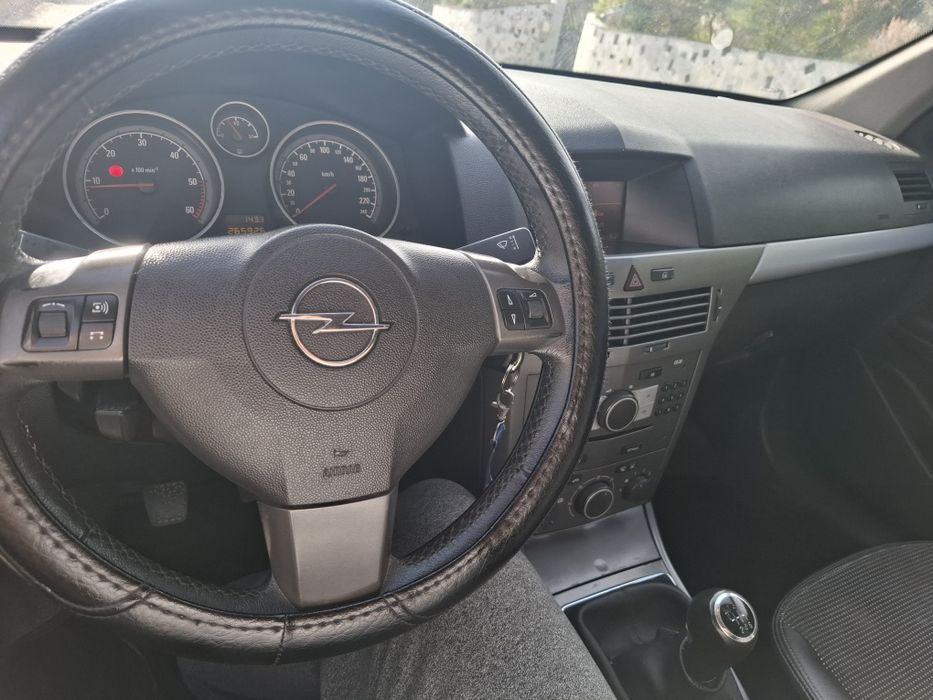 Opel Astra h 1.7cdti 101cv 2006