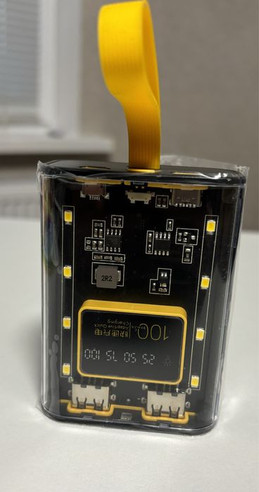 Повербанк 18650 tesla  10000mAh PowerBank