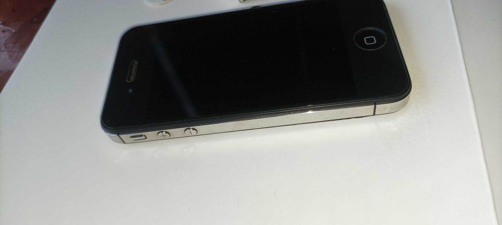 Telefon Apple iPhone 1  stan idealny