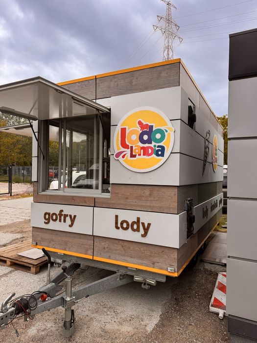Przyczepa gastronomiczna lodziarnia lody swiderki lodolandia big 4.2m