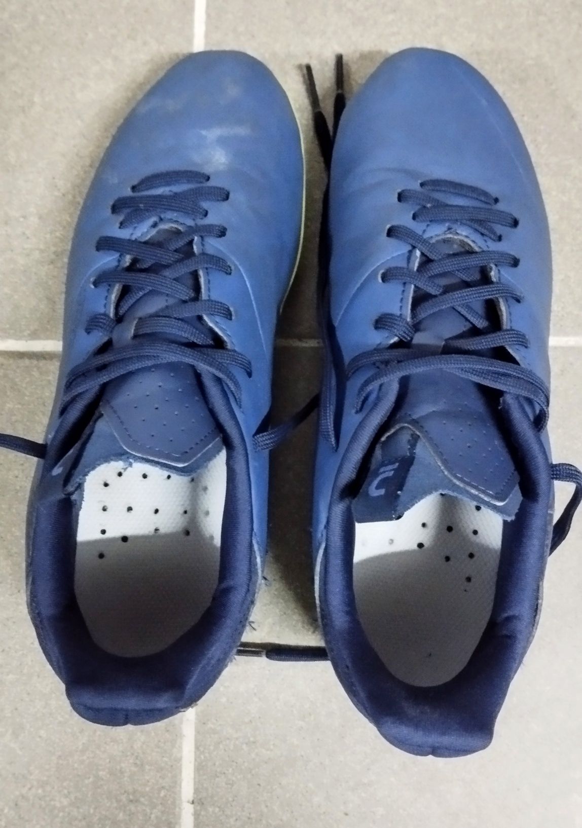 Chuteiras Kipsta Viralto + Caneleiras