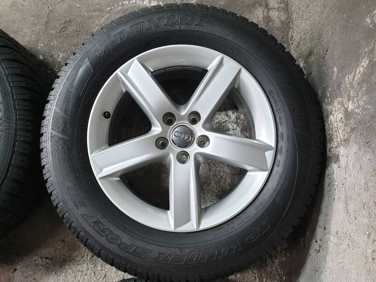 Felgi aluminiowe Audi Skoda VW R17 5x112 E7.0JX17H2 ET 37 centr 66,6mm