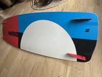 Kitesurfing deska kite xenon laluz 132 pady strapy finy raczka