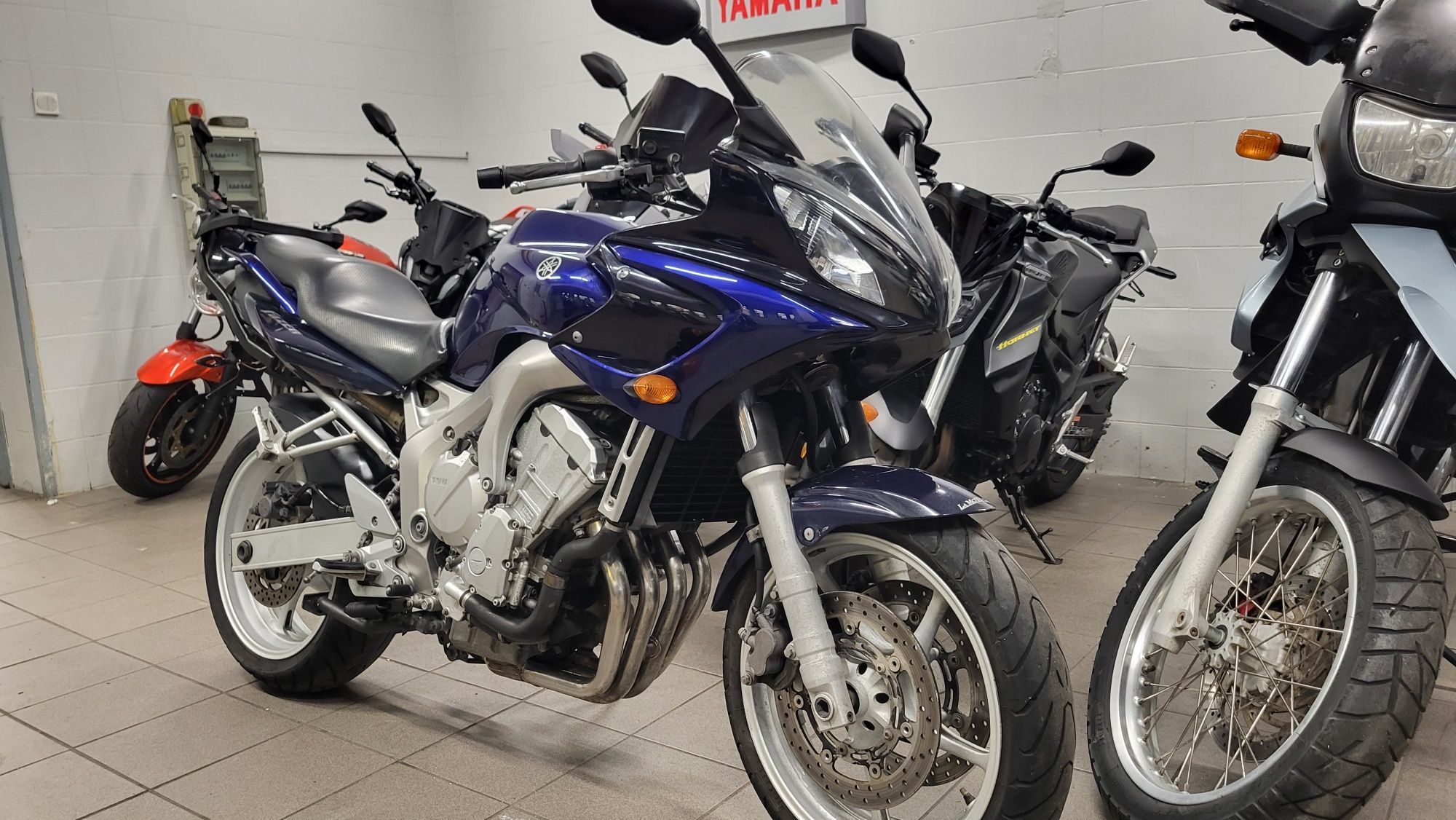 Yamaha FZ6 Fazer 2sztuki Filmik Oryginał Dostawa pod dom Moto-Pasja