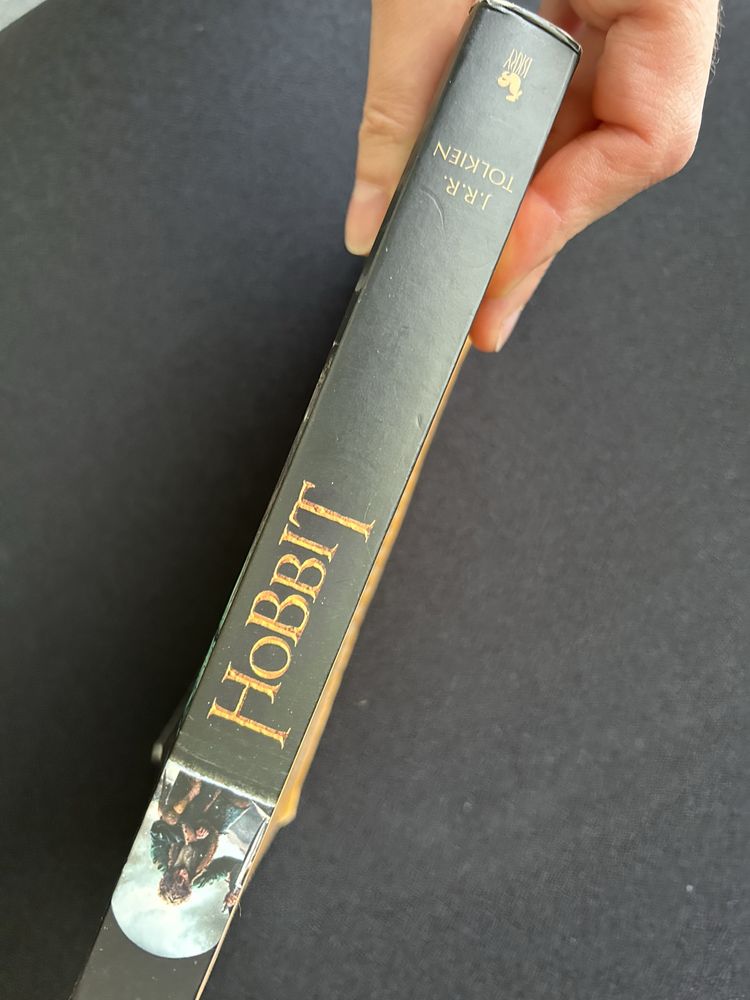 Hobbit J R R Tolkien książka