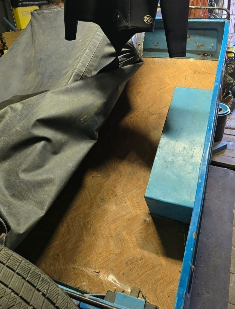 Продам автомобильный прицеп МАЗ Зубренок