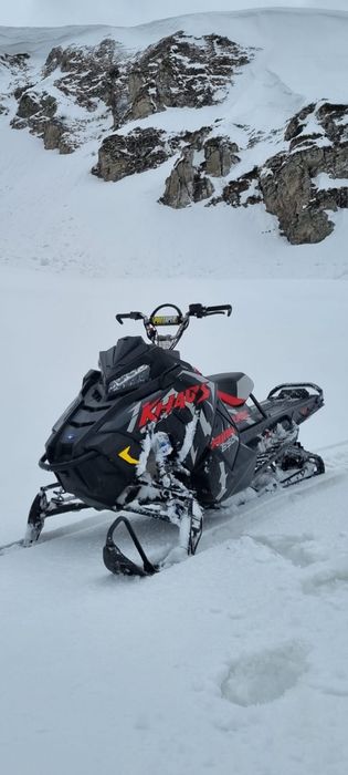 Polaris khaos 850 Skuter śnieżny .