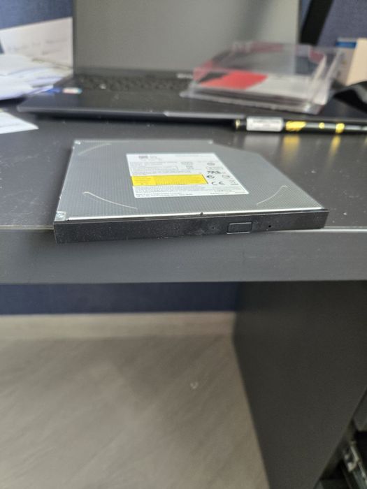 Сиди ром dvd/cd rewritable drive model DU-8A3SH