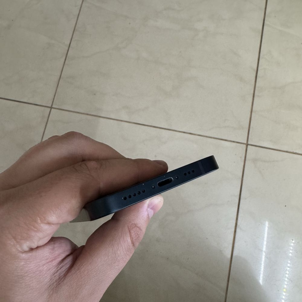 Телефон iPhone 14 128 GB Midnight Neverlock Європа