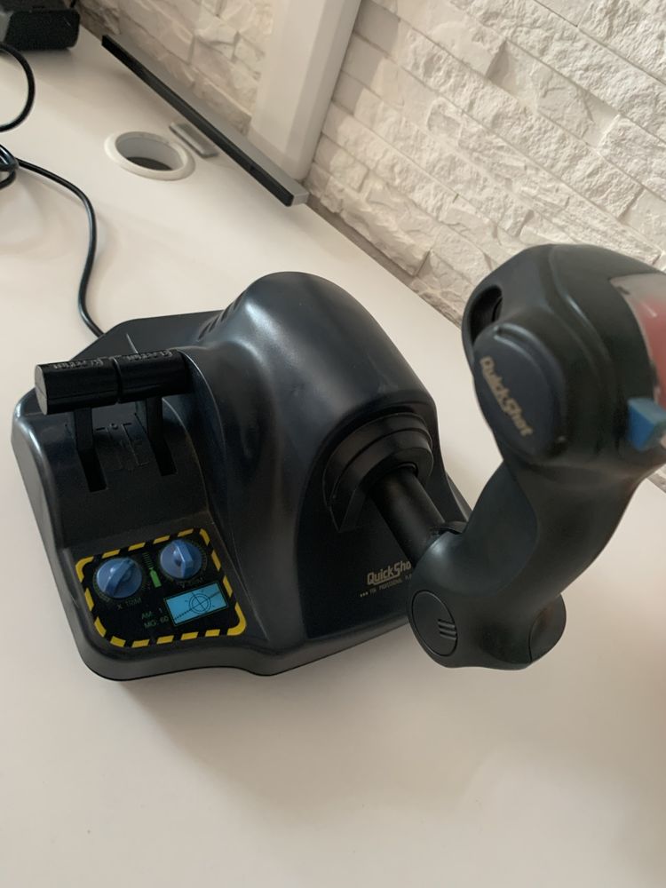 Quick Shot Intruder 5 Joystick Box