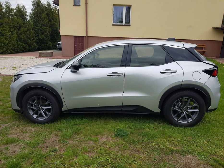 Lexus LBX Nowy Lexus LBX Kielce 105.000zl