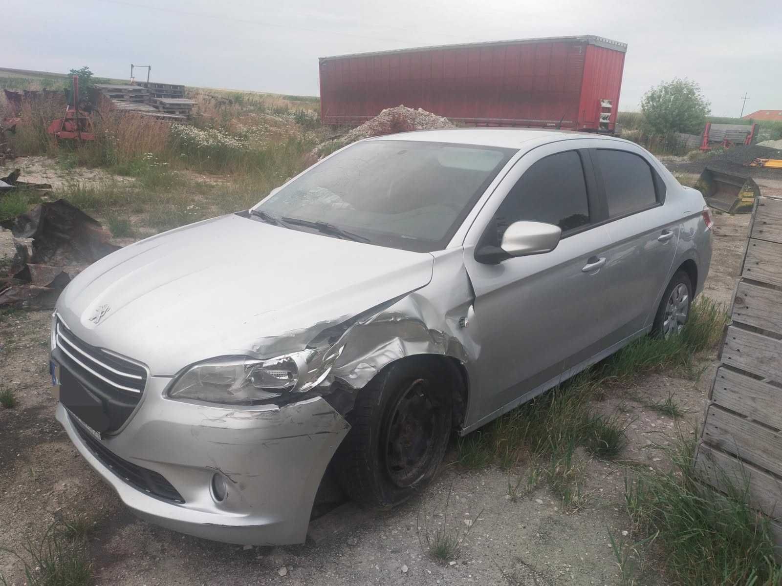 Samochód osobowy Peugeot 301