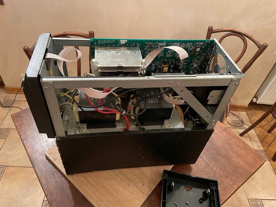 Запчасти от бесперебойника APC smart-ups SUA2200i.