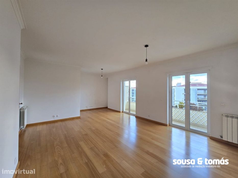 Apartamento T3 Arrendamento em Parceiros e Azoia,Leiria