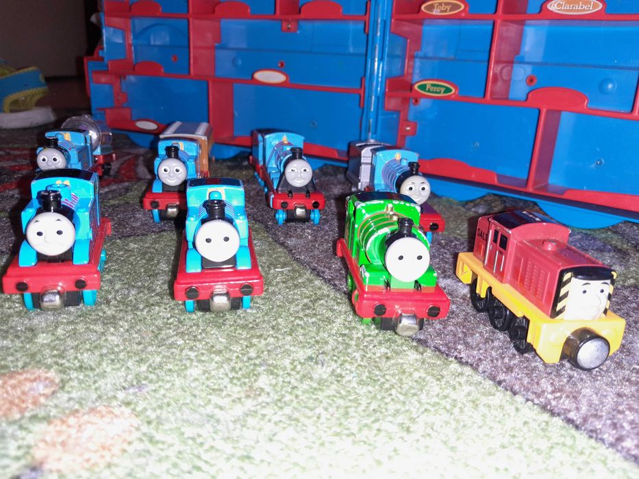 Tomek i przyjaciele - walizka + pociagi