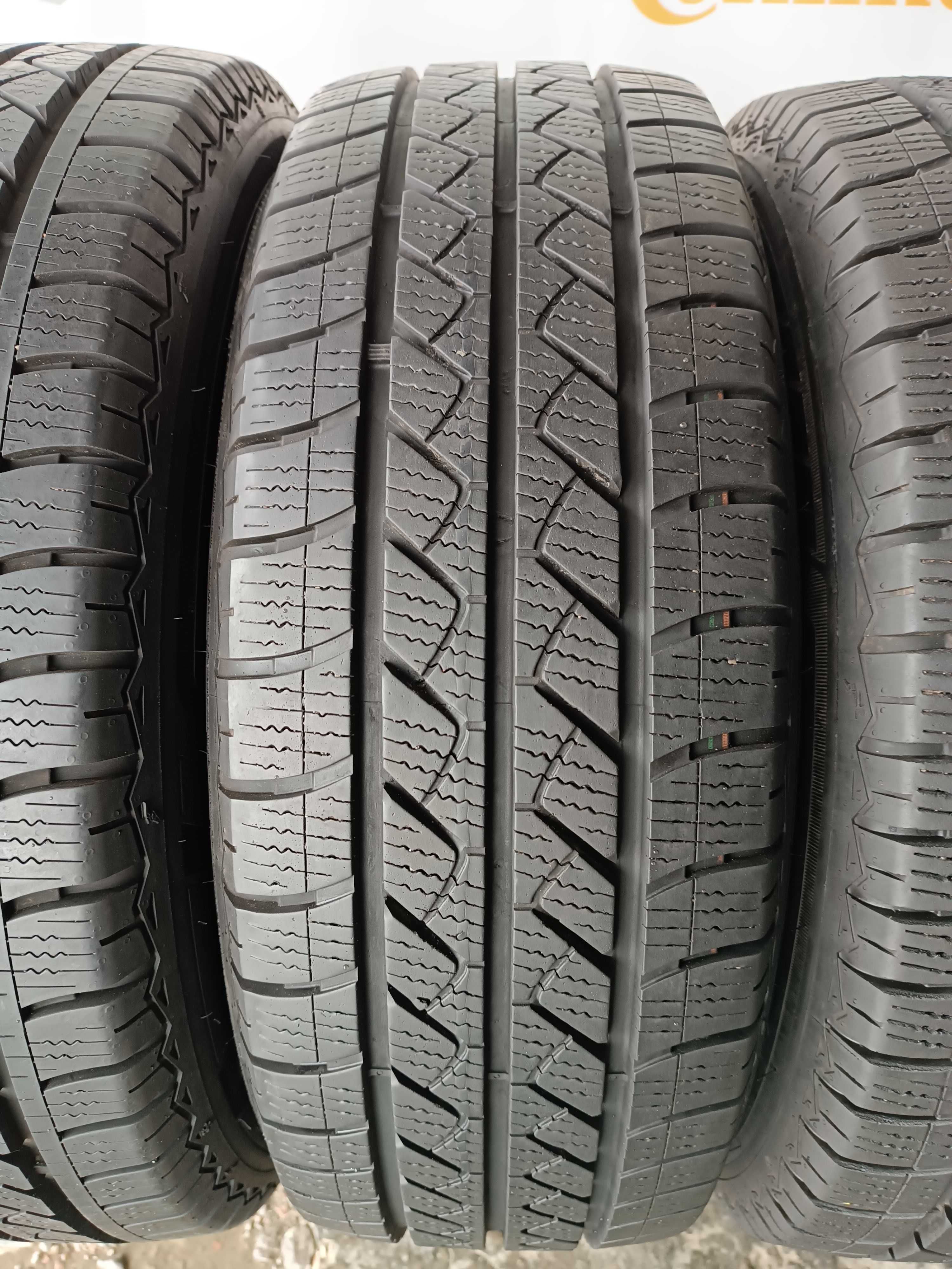 Літні шини 215/65 R16C Goodyear vector 4seasons cargo 23,24рік