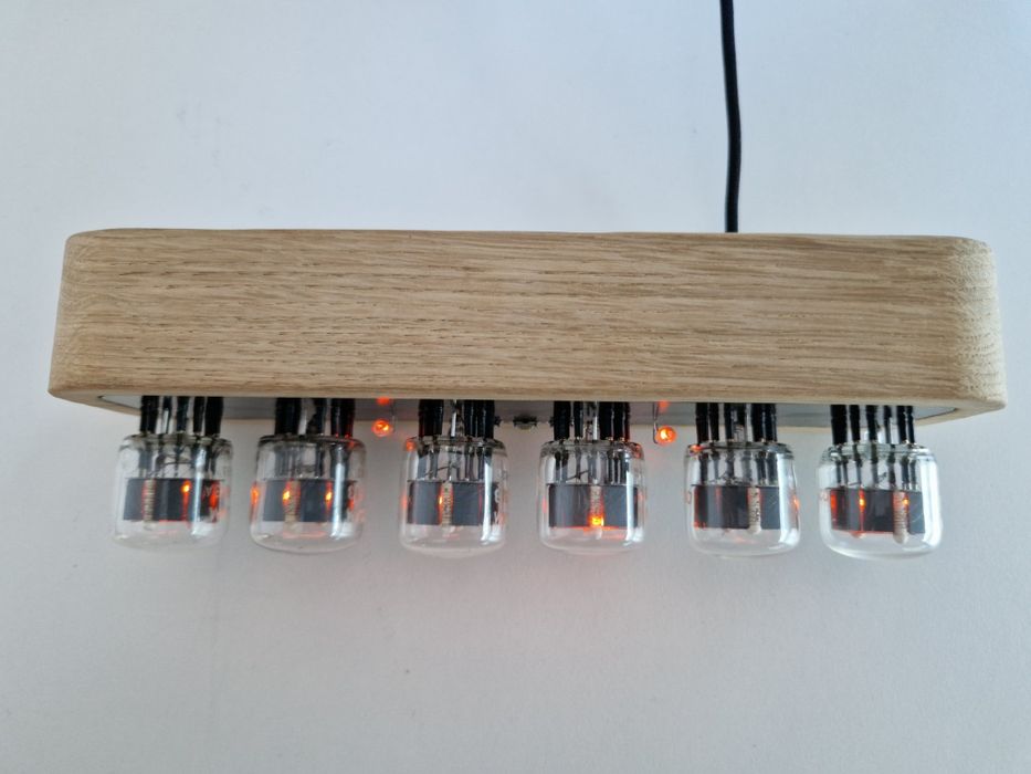 Zegarek NIXIE Dolam LC513