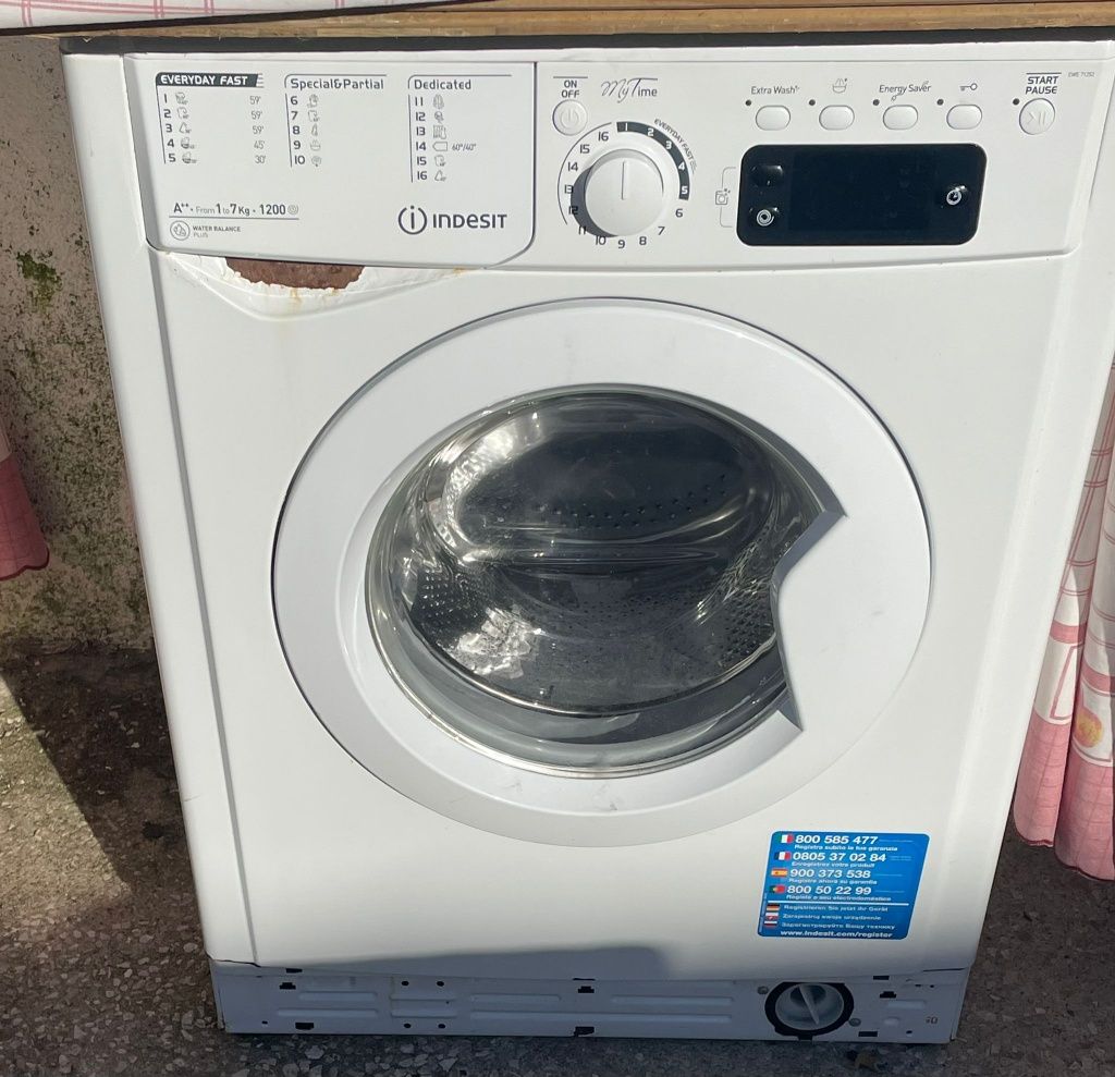 Vendo máquina de lavar avariada