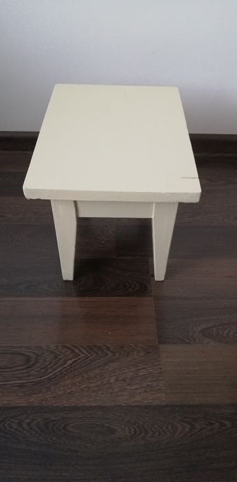 Stara Pufa taboret Siedzisko drewniane