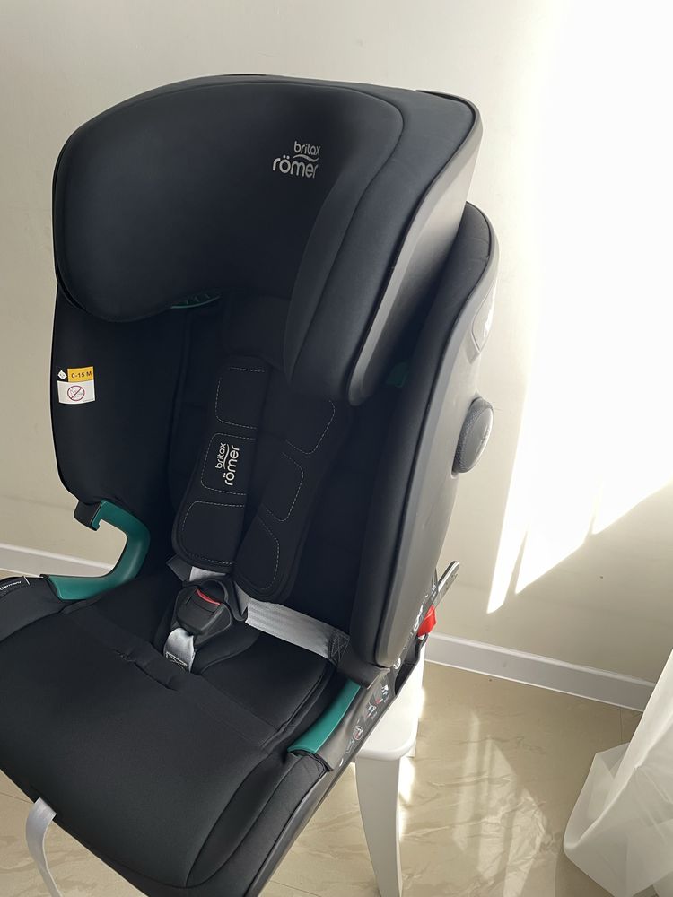 Автокрісло Britax Römer Advansafix i-Size BR(Cosmos Black)