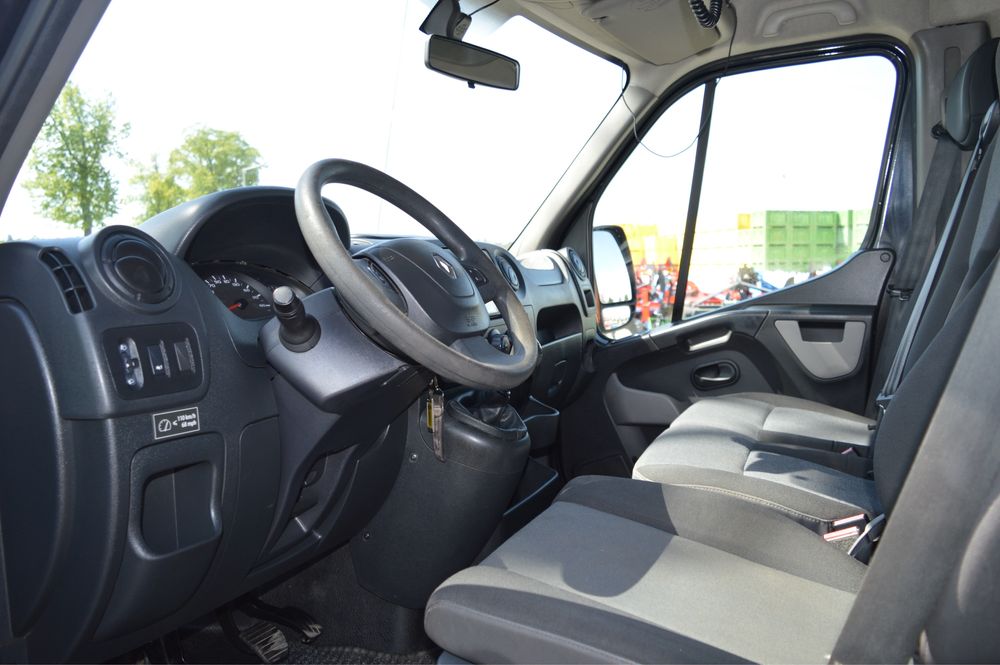 Sprzedam RENAULT MASTER 2019r.