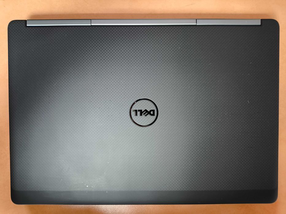 Мощный игровой Dell Precision 7510 i7-6820HQ 16/756Gb Nvidia 4Gb