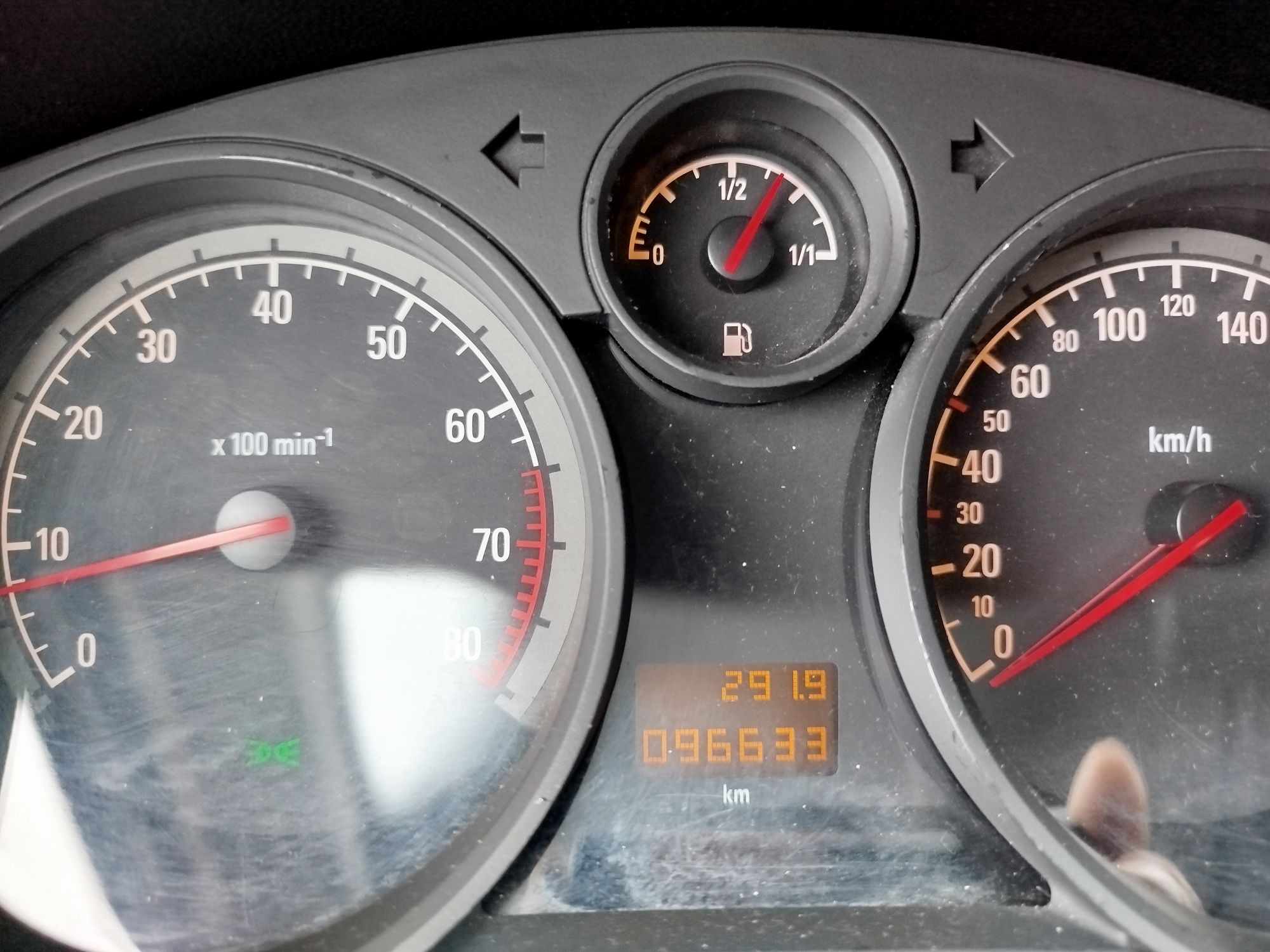 Vendo ou troco por Mercedes Vito com vidros