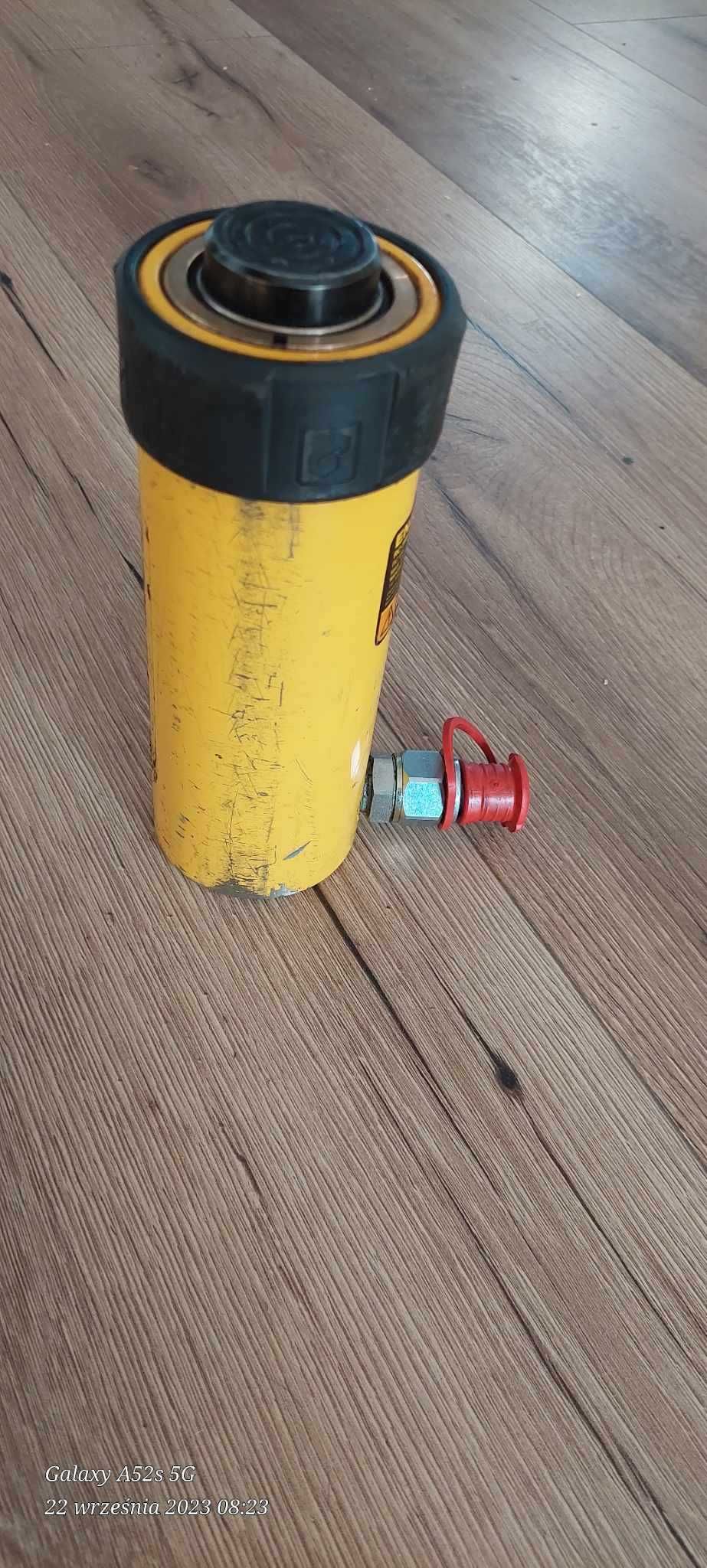 Cylinder hydrauliczny RC-154 (15 T) Enerpac