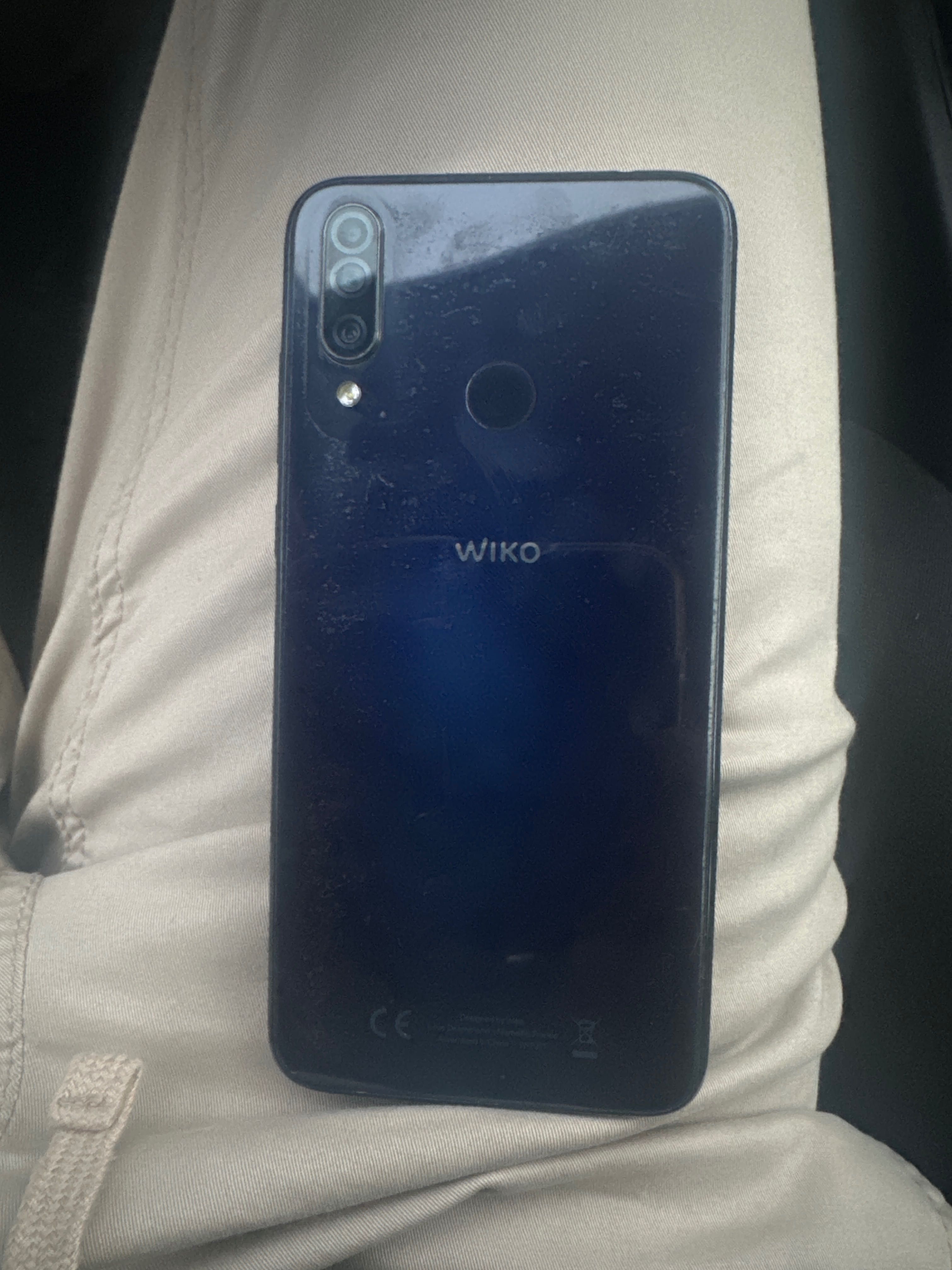 Wiko view 3  usado em bom estado
