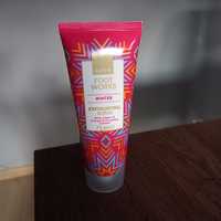 Avon Foot Works Winter złuszczający scrub do stóp Orange & Cinnamon