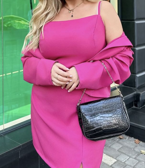 Плаття фуксія