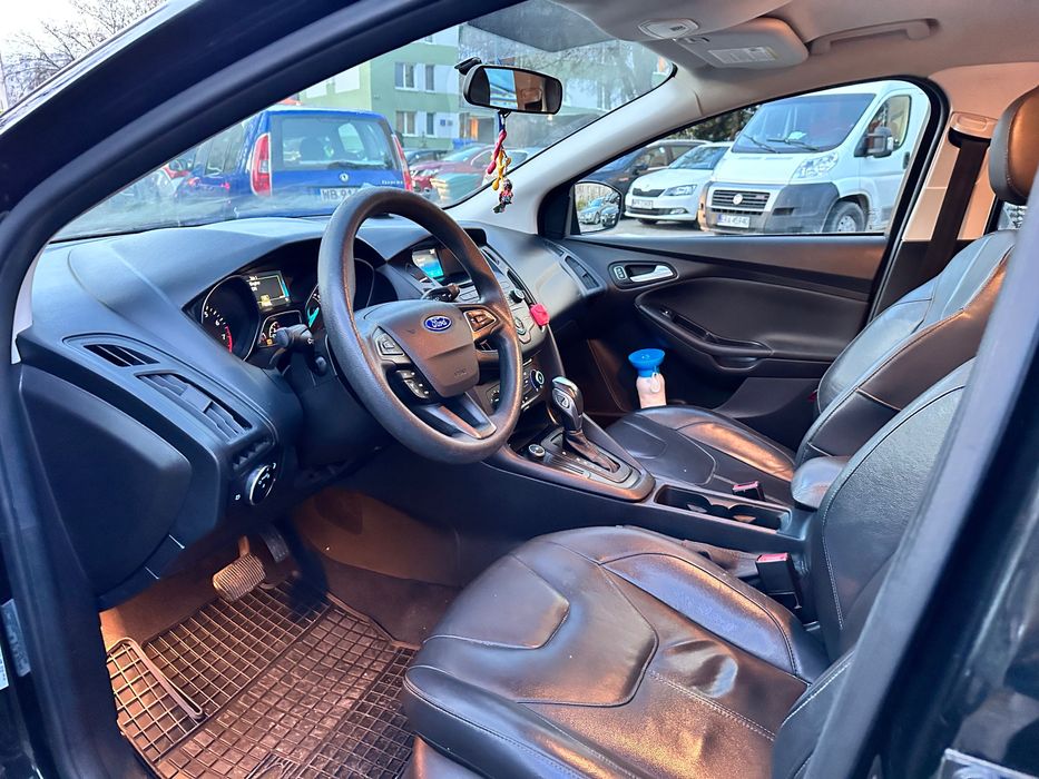 Ford focus 2015 automat