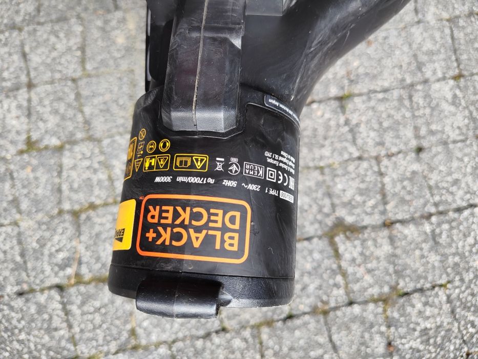 Odkurzacz ogrodowy Black Decker 3000W BEBLV3000 plecakowy komplet