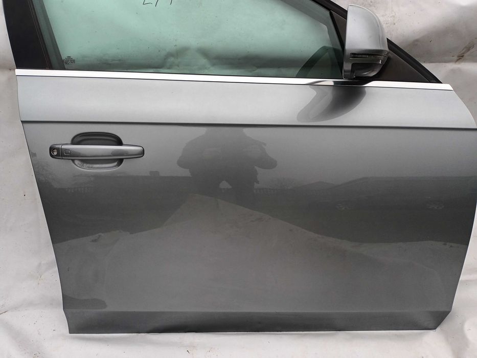 Drzwi AUDI A4 B8 LY7G prawy przód prawe przednie kompletne