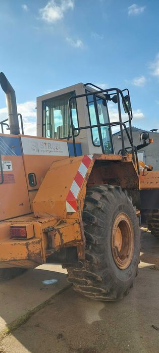 Fadroma Ładowarka czołowa