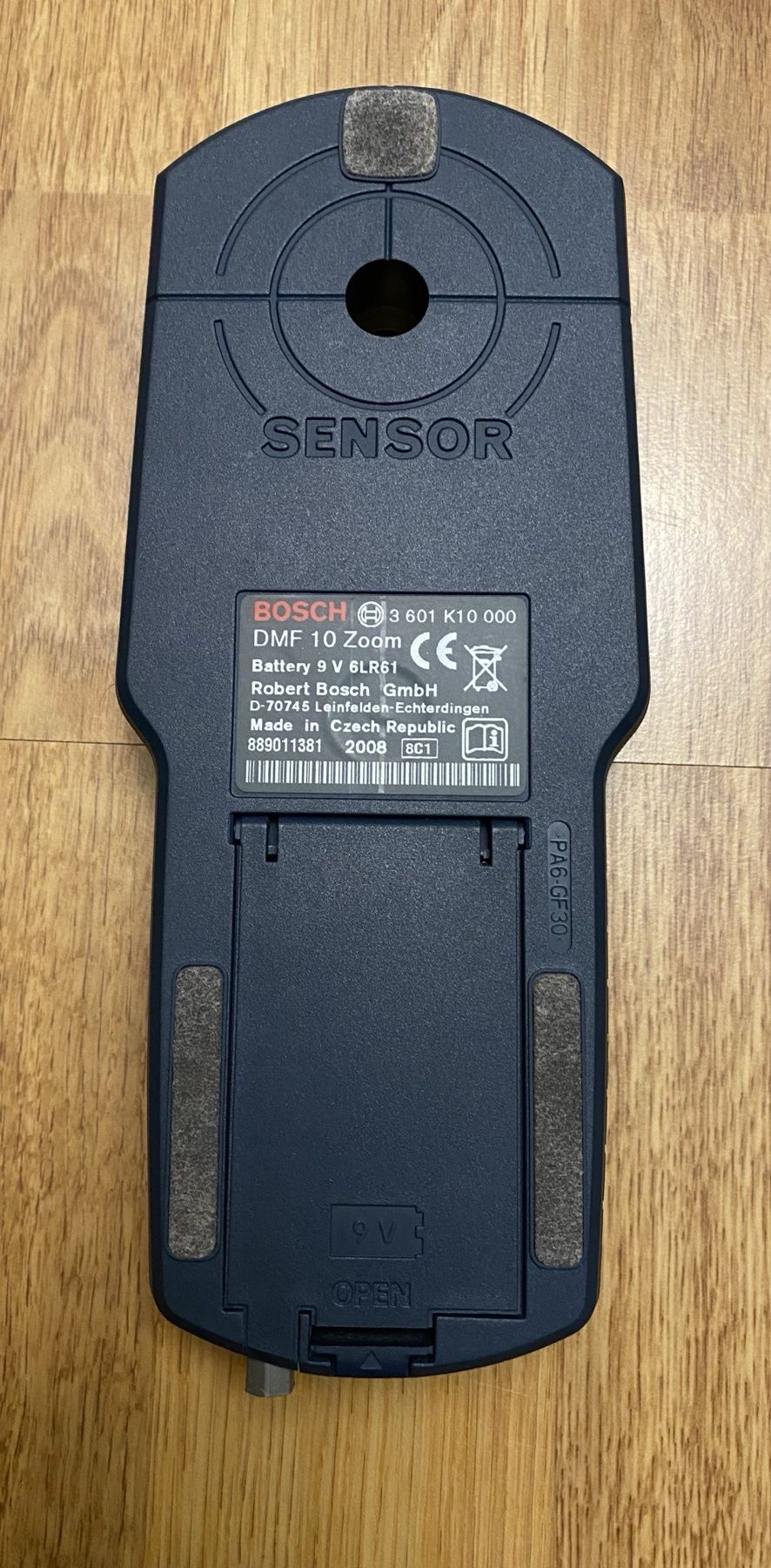 Детектор Bosch DMF 10 металл-проводка-дерево