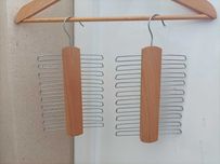 2 Porta-Gravatas, novos
