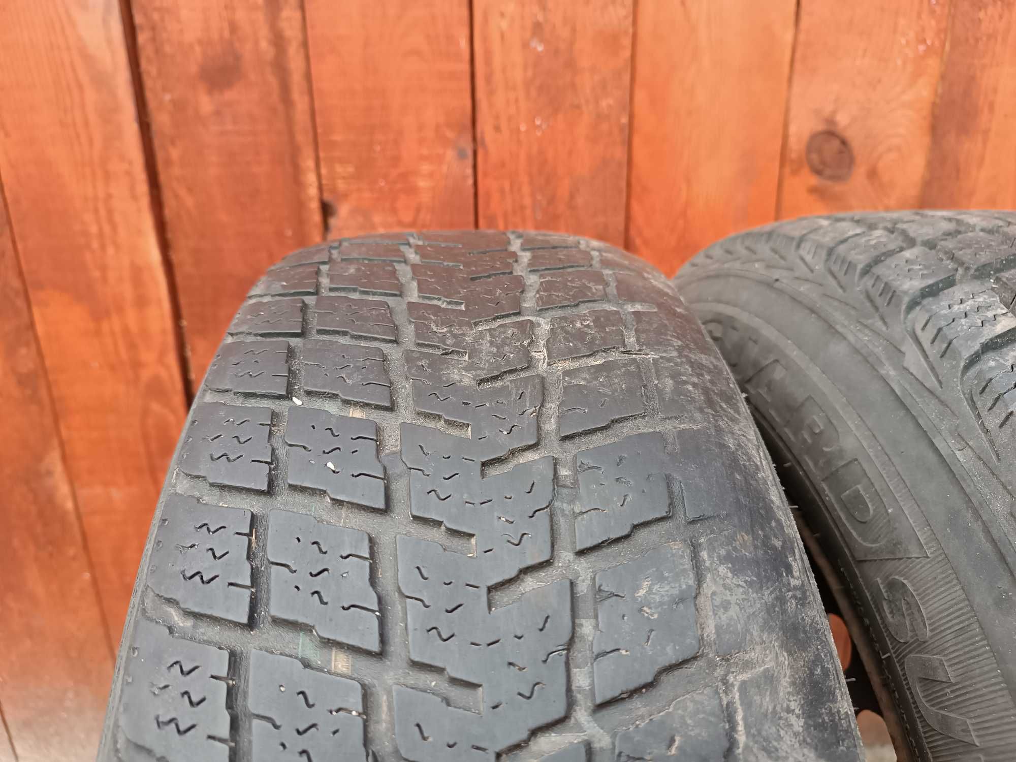 Komplet kół 5x115  opony zimowe 215 / 70 / 16 opel antara suv