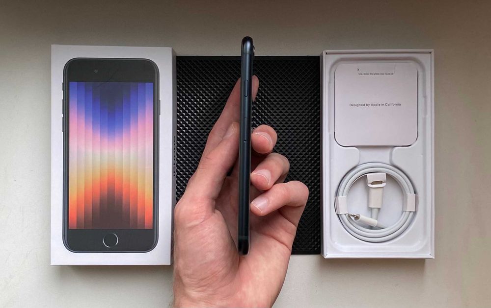 НОВЫЙ - iPhone SE 2022 - 128 гб - 100% АКБ - NEVERLOCK - MIDNIGHT