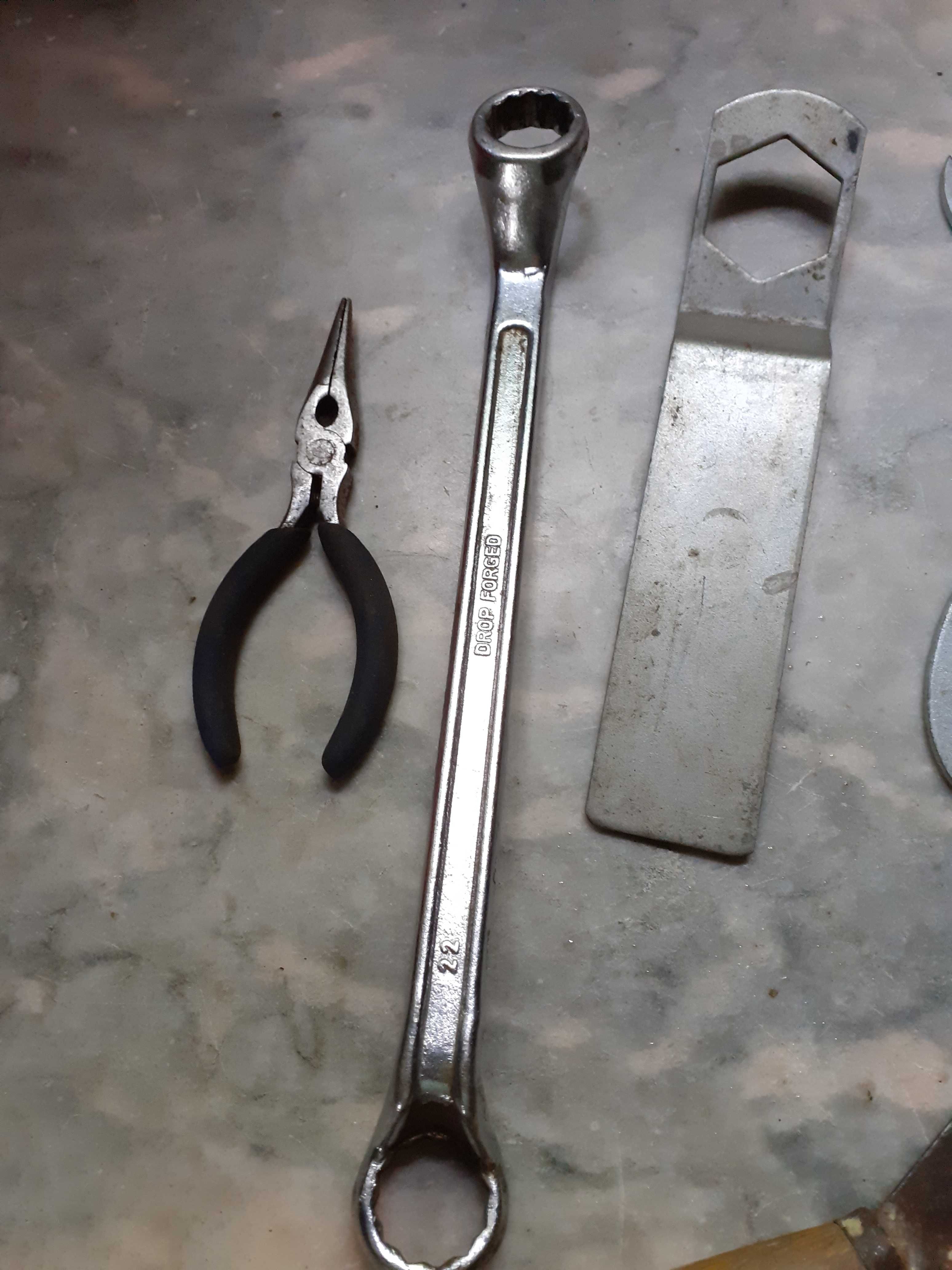 Várias ferramentas