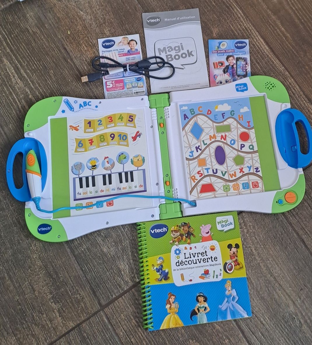 Interaktywna książka - zabawka MagiBook VTECH