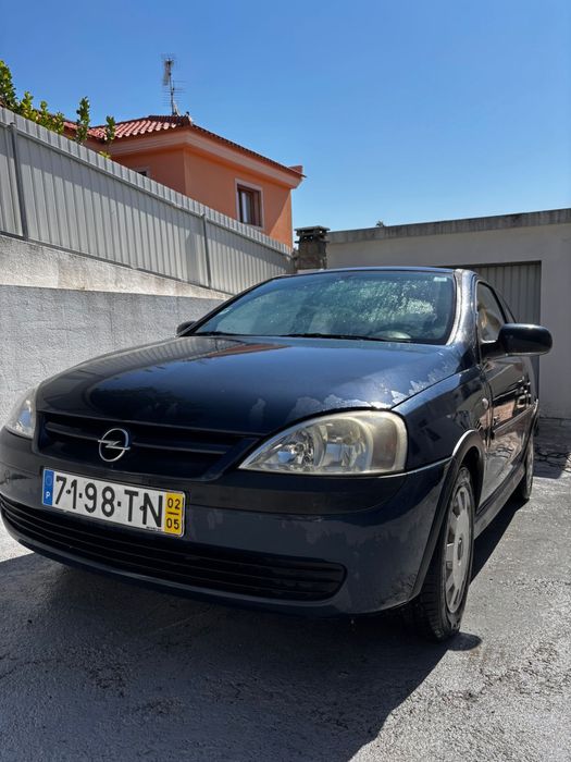 Carro Opel Corsa 1.2 SRI 75cv – 3 Portas – 2002 – 136.000km