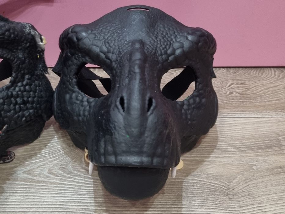 Маски Фуррі, Фурри динозавр.