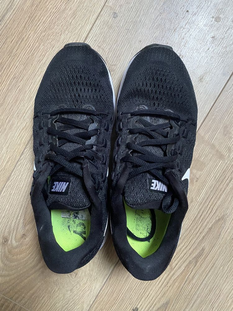 Nike Vomero 12 Running