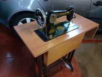 Maquina de costura SINGER