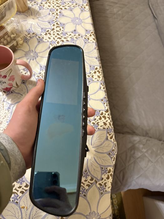 Відео рігестратор + дзеркало